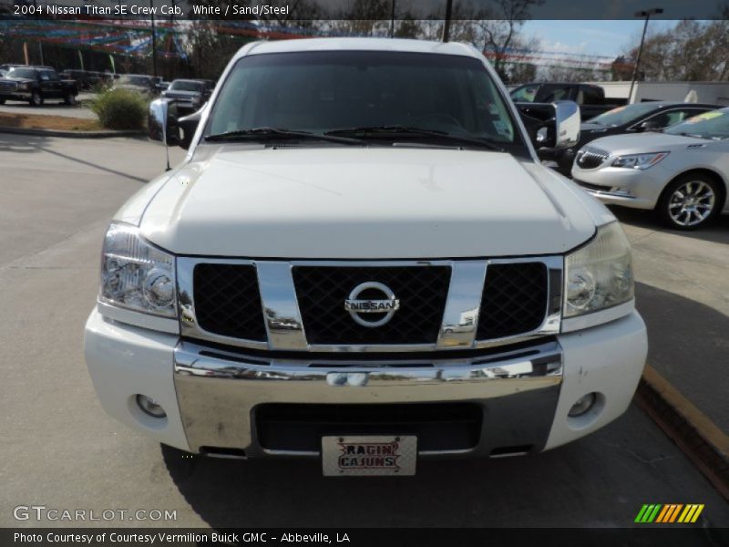 White / Sand/Steel 2004 Nissan Titan SE Crew Cab