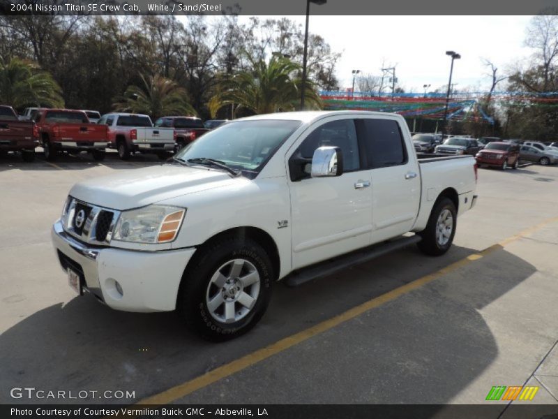 White / Sand/Steel 2004 Nissan Titan SE Crew Cab