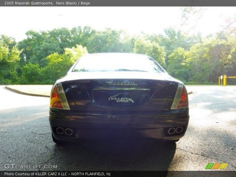 Nero (Black) / Beige 2005 Maserati Quattroporte
