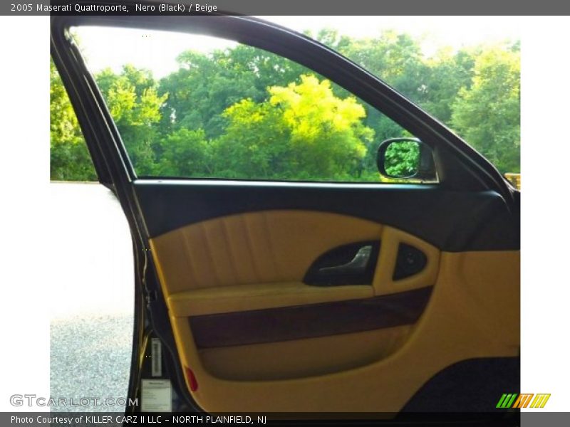 Nero (Black) / Beige 2005 Maserati Quattroporte