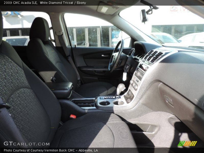 White Diamond Tricoat / Ebony 2009 GMC Acadia SLE