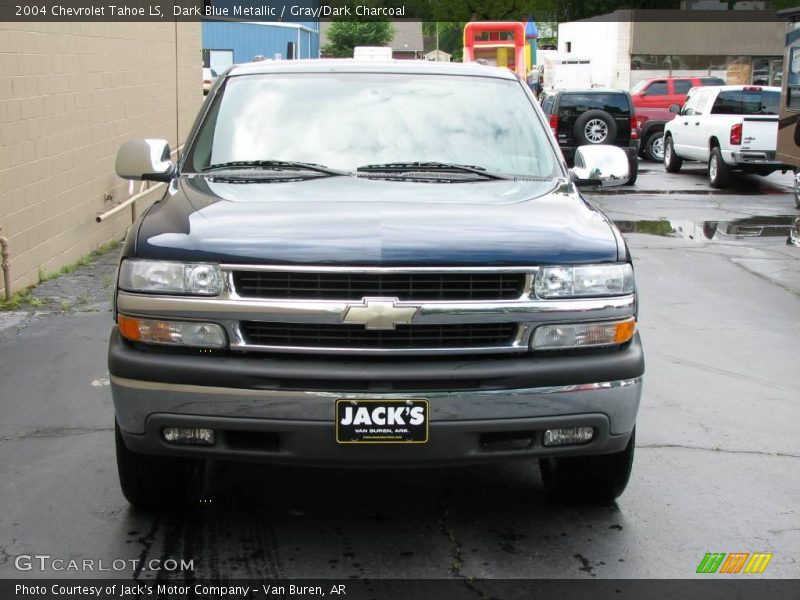 Dark Blue Metallic / Gray/Dark Charcoal 2004 Chevrolet Tahoe LS