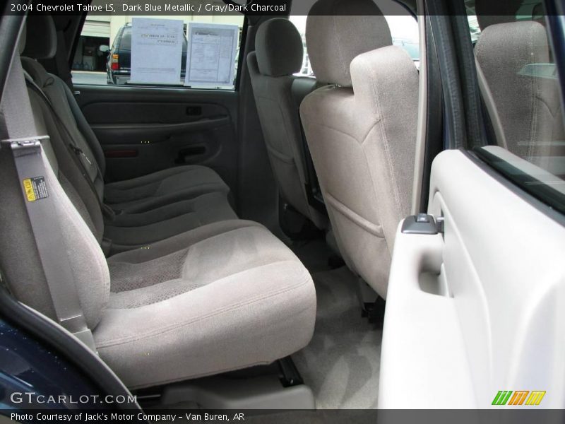 Dark Blue Metallic / Gray/Dark Charcoal 2004 Chevrolet Tahoe LS