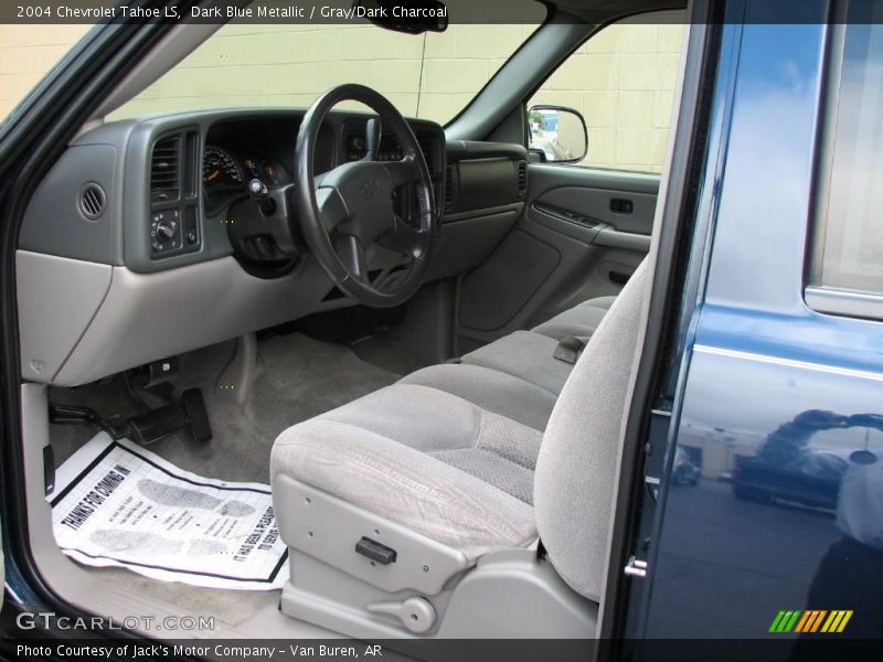 Dark Blue Metallic / Gray/Dark Charcoal 2004 Chevrolet Tahoe LS