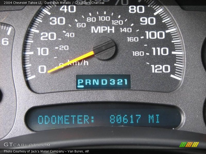 Dark Blue Metallic / Gray/Dark Charcoal 2004 Chevrolet Tahoe LS