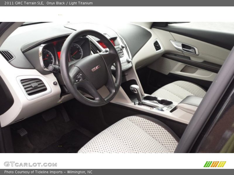 Onyx Black / Light Titanium 2011 GMC Terrain SLE