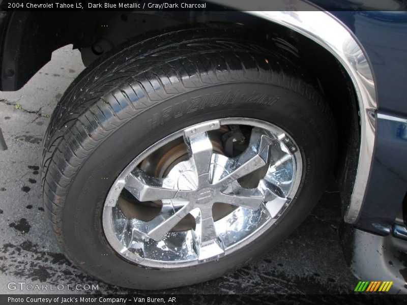 Dark Blue Metallic / Gray/Dark Charcoal 2004 Chevrolet Tahoe LS