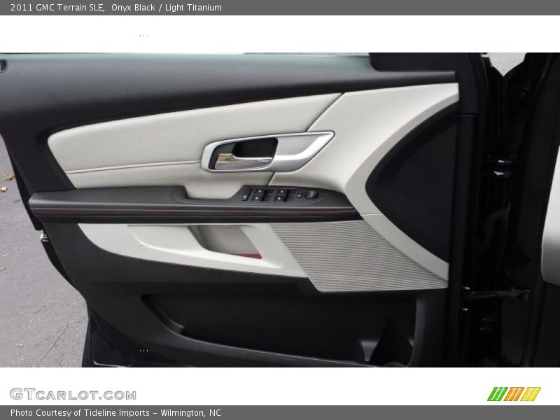 Door Panel of 2011 Terrain SLE