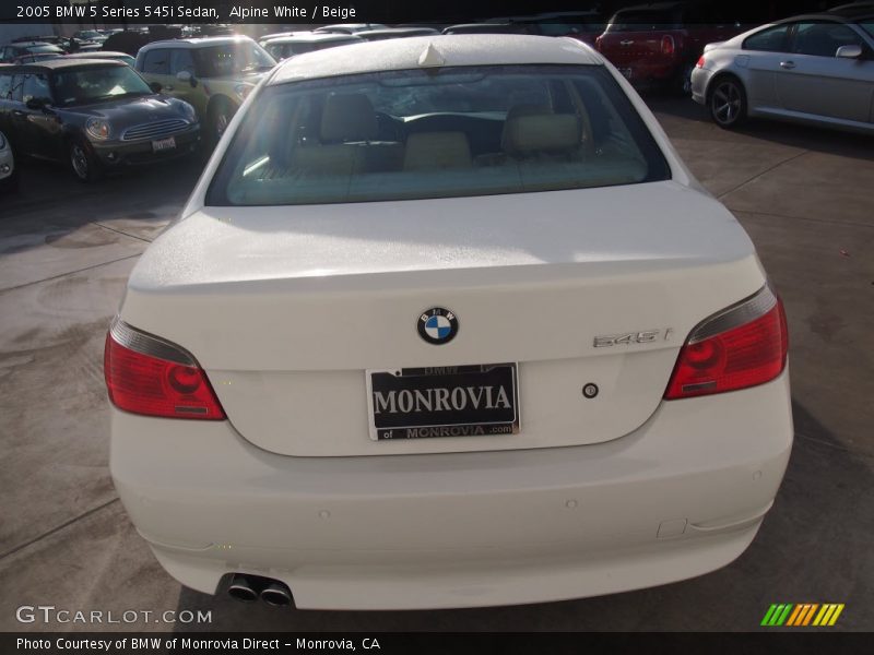Alpine White / Beige 2005 BMW 5 Series 545i Sedan