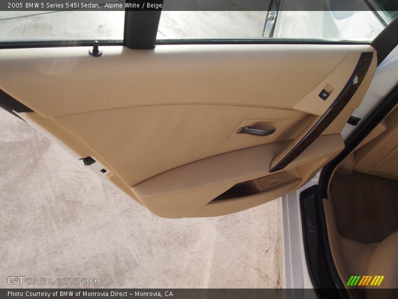 Alpine White / Beige 2005 BMW 5 Series 545i Sedan