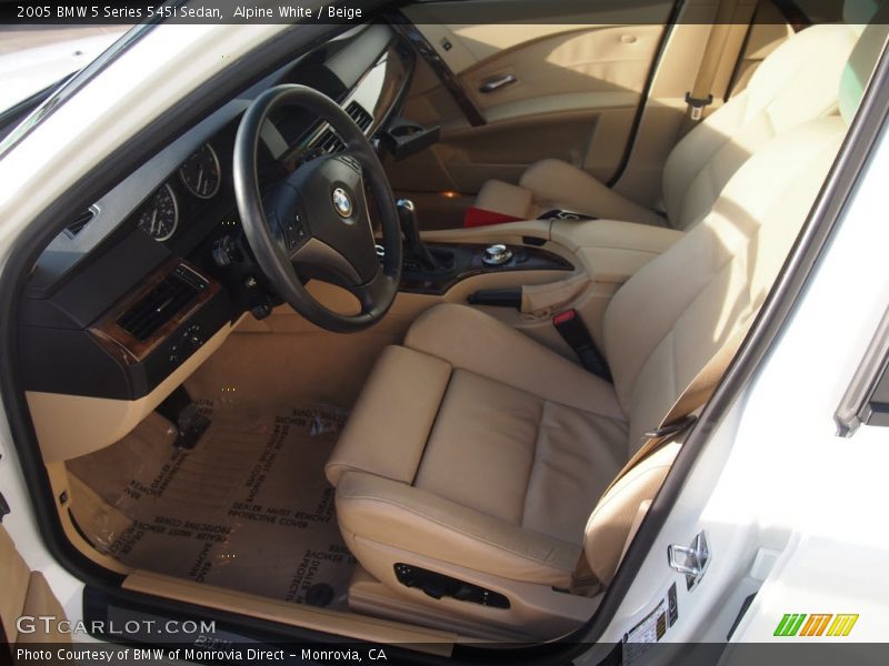 Alpine White / Beige 2005 BMW 5 Series 545i Sedan