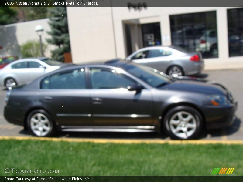 Smoke Metallic / Charcoal 2005 Nissan Altima 2.5 S