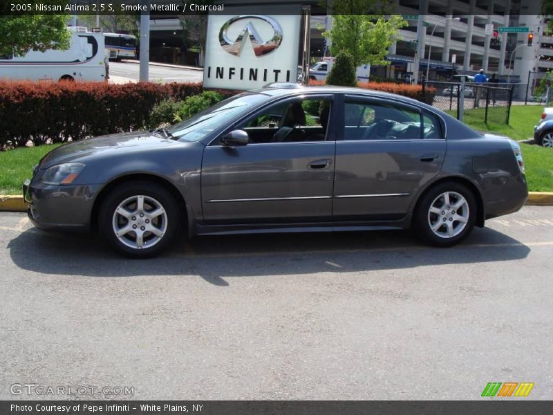 Smoke Metallic / Charcoal 2005 Nissan Altima 2.5 S
