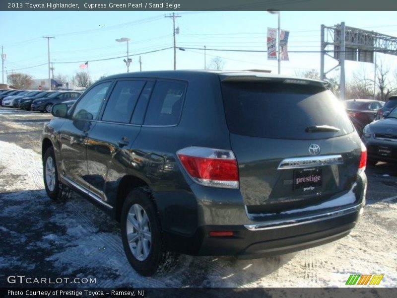 Cypress Green Pearl / Sand Beige 2013 Toyota Highlander