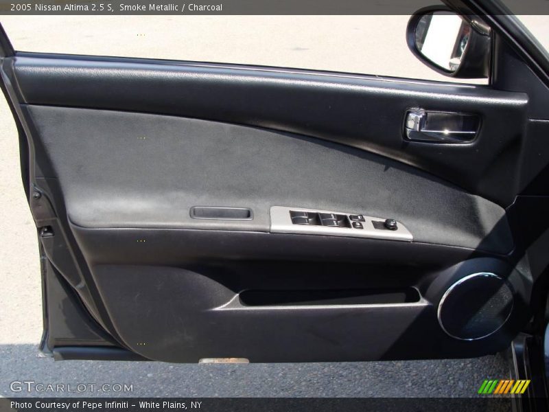 Smoke Metallic / Charcoal 2005 Nissan Altima 2.5 S