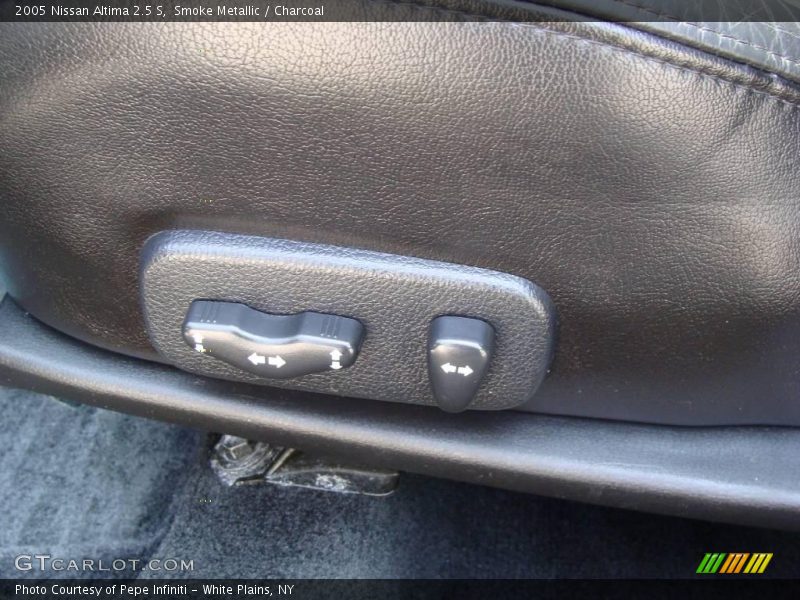Smoke Metallic / Charcoal 2005 Nissan Altima 2.5 S