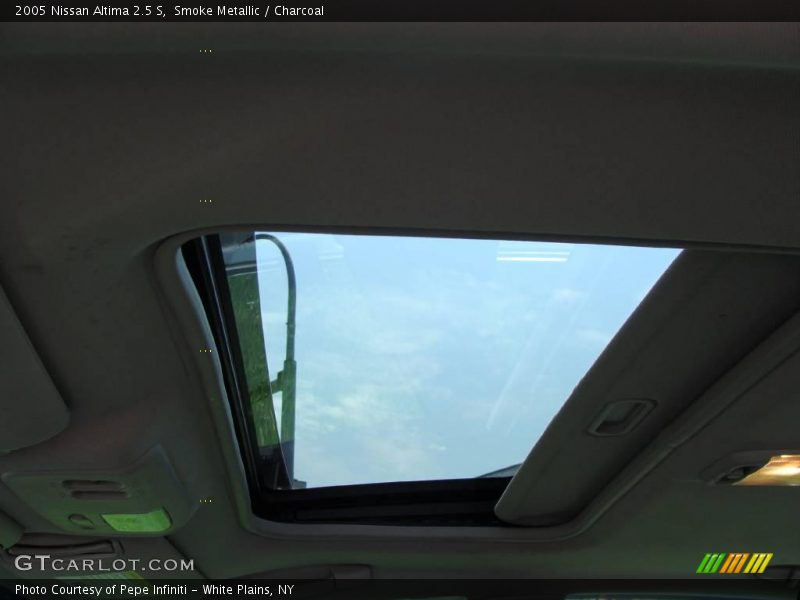 Smoke Metallic / Charcoal 2005 Nissan Altima 2.5 S