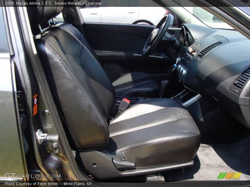 Smoke Metallic / Charcoal 2005 Nissan Altima 2.5 S