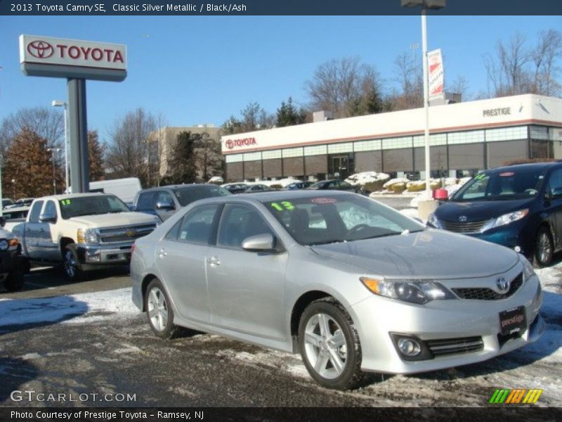 Classic Silver Metallic / Black/Ash 2013 Toyota Camry SE