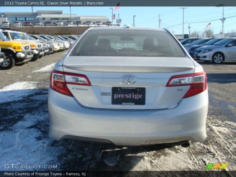 Classic Silver Metallic / Black/Ash 2013 Toyota Camry SE