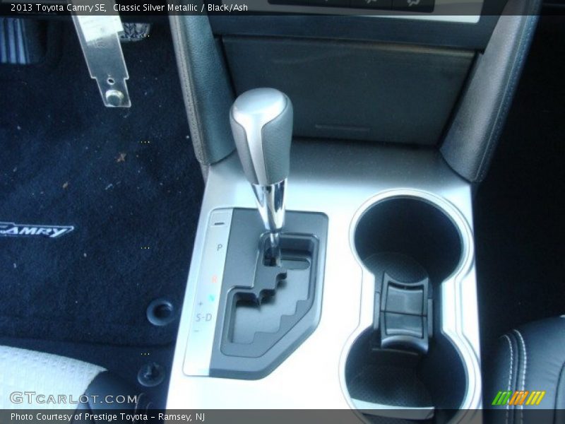 Classic Silver Metallic / Black/Ash 2013 Toyota Camry SE