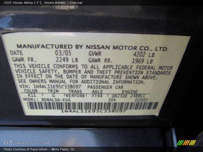 Smoke Metallic / Charcoal 2005 Nissan Altima 2.5 S
