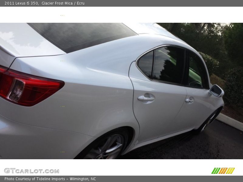 Glacier Frost Mica / Ecru 2011 Lexus IS 350