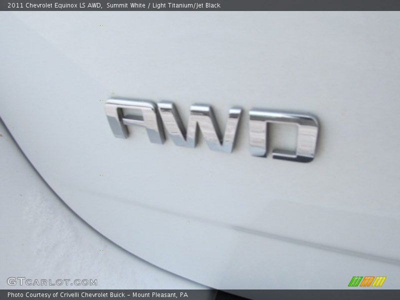 Summit White / Light Titanium/Jet Black 2011 Chevrolet Equinox LS AWD