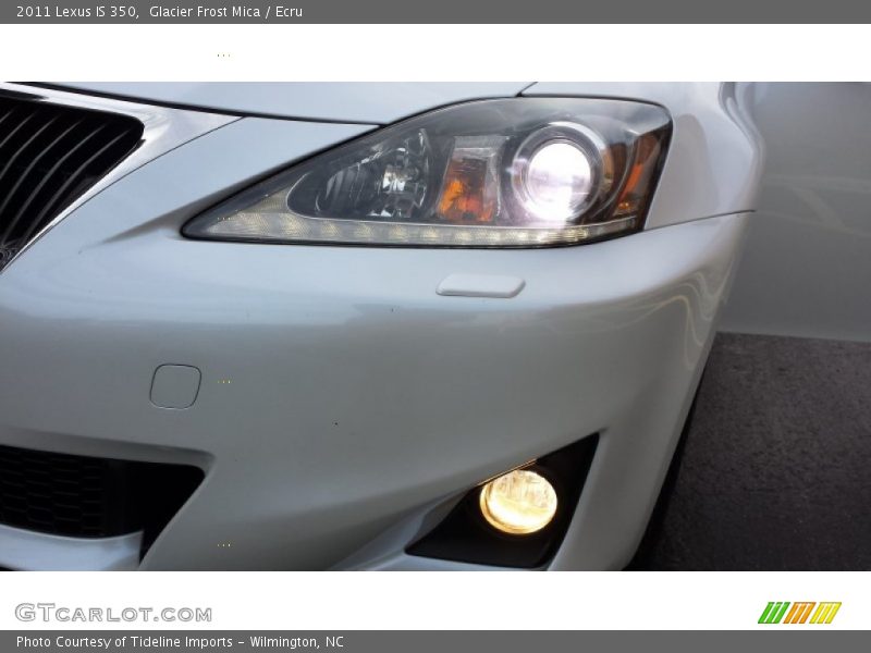Glacier Frost Mica / Ecru 2011 Lexus IS 350