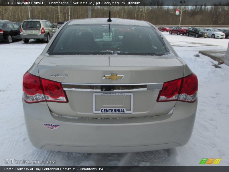 Champagne Silver Metallic / Jet Black/Medium Titanium 2014 Chevrolet Cruze LS