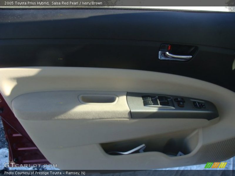 Salsa Red Pearl / Ivory/Brown 2005 Toyota Prius Hybrid