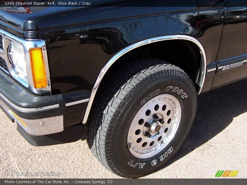 Onyx Black / Gray 1993 Chevrolet Blazer  4x4