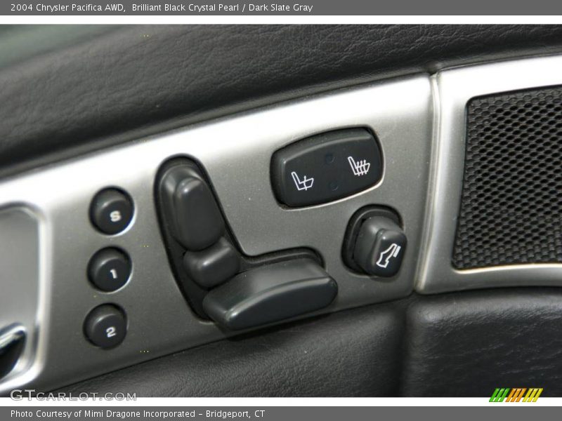 Brilliant Black Crystal Pearl / Dark Slate Gray 2004 Chrysler Pacifica AWD