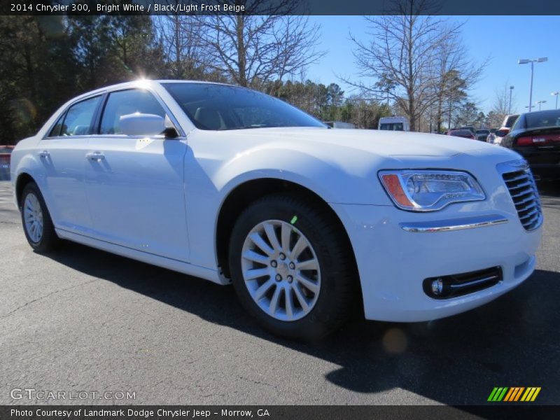 Bright White / Black/Light Frost Beige 2014 Chrysler 300