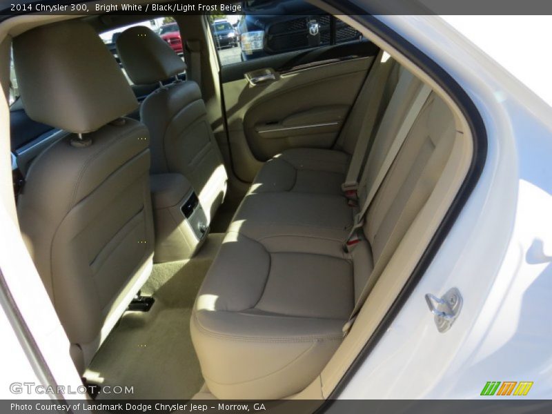 Bright White / Black/Light Frost Beige 2014 Chrysler 300