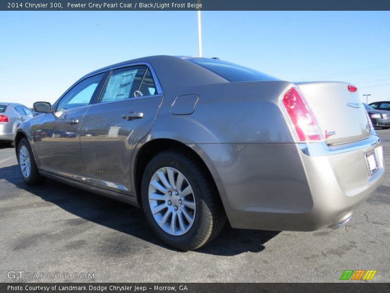 Pewter Grey Pearl Coat / Black/Light Frost Beige 2014 Chrysler 300