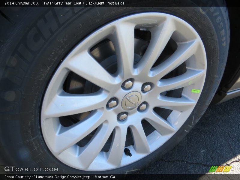 Pewter Grey Pearl Coat / Black/Light Frost Beige 2014 Chrysler 300
