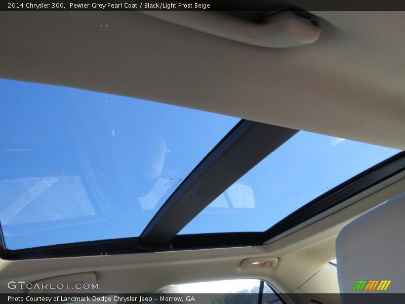 Pewter Grey Pearl Coat / Black/Light Frost Beige 2014 Chrysler 300
