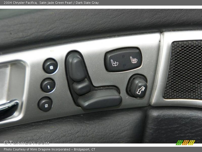 Satin Jade Green Pearl / Dark Slate Gray 2004 Chrysler Pacifica