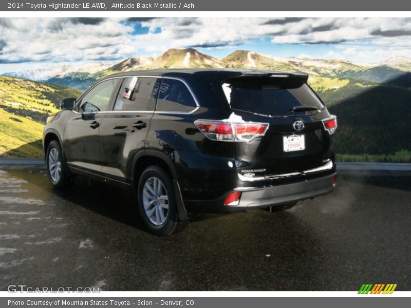 Attitude Black Metallic / Ash 2014 Toyota Highlander LE AWD