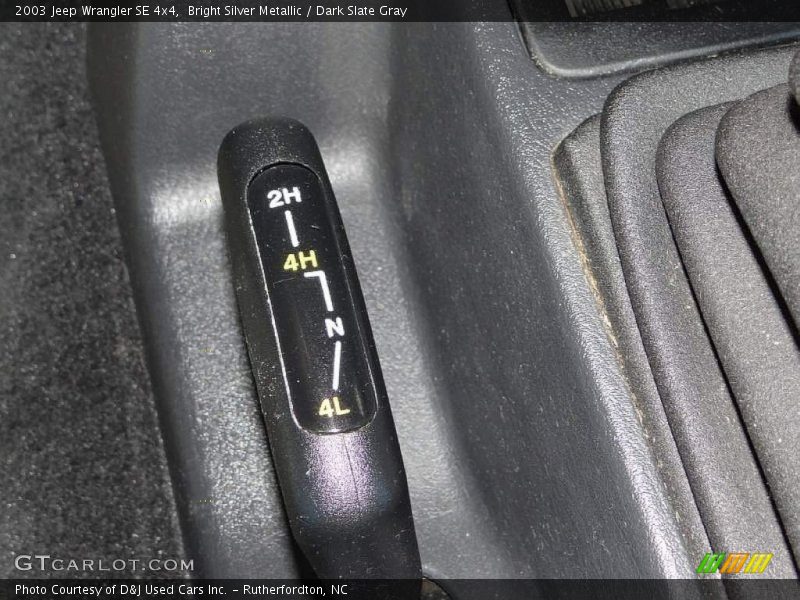 Bright Silver Metallic / Dark Slate Gray 2003 Jeep Wrangler SE 4x4