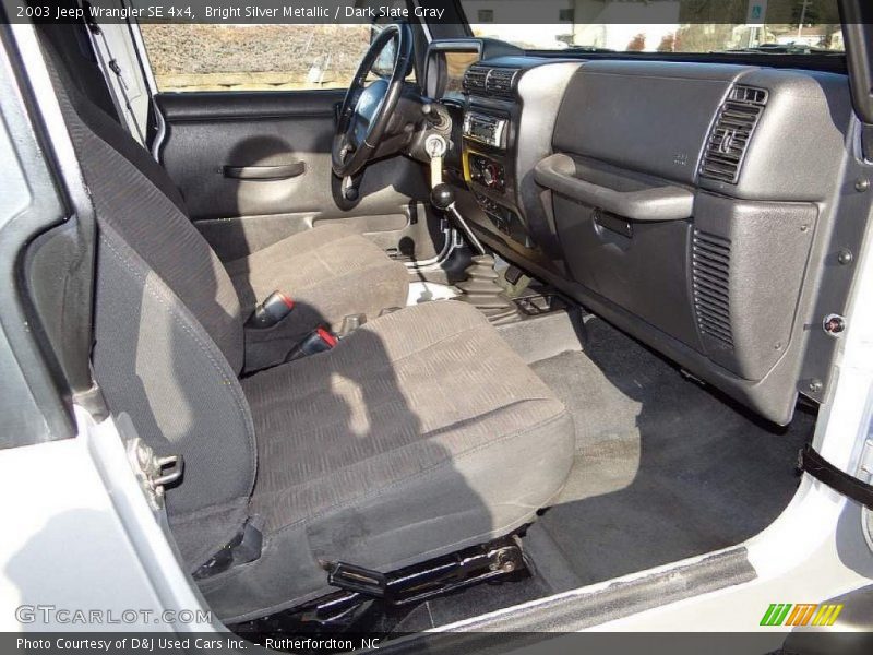Bright Silver Metallic / Dark Slate Gray 2003 Jeep Wrangler SE 4x4