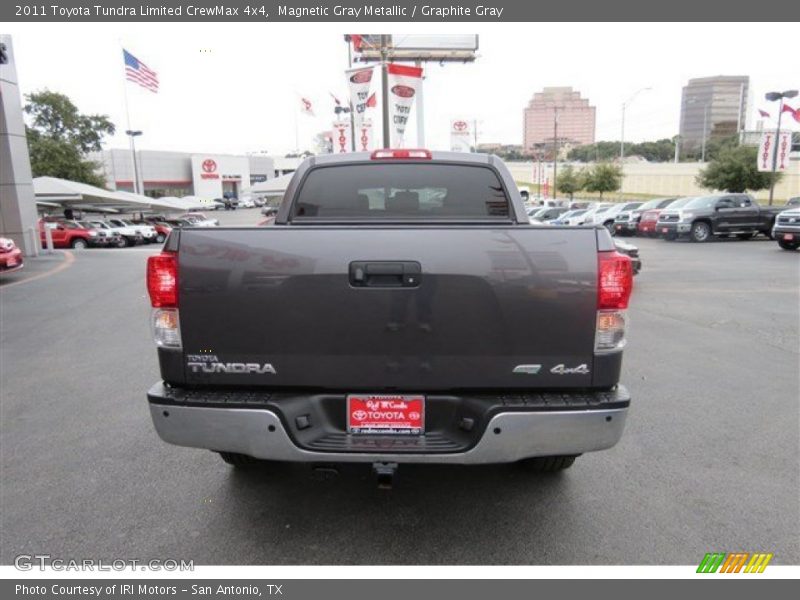 Magnetic Gray Metallic / Graphite Gray 2011 Toyota Tundra Limited CrewMax 4x4
