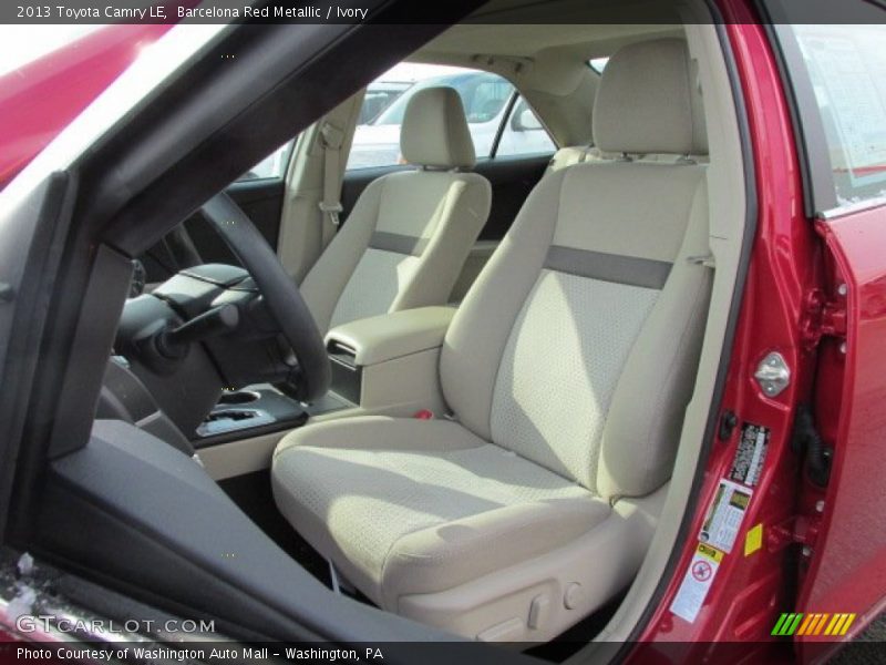 Barcelona Red Metallic / Ivory 2013 Toyota Camry LE