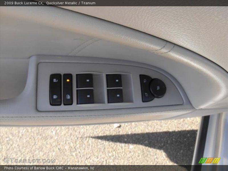 Quicksilver Metallic / Titanium 2009 Buick Lucerne CX