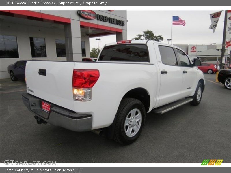 Super White / Graphite Gray 2011 Toyota Tundra CrewMax