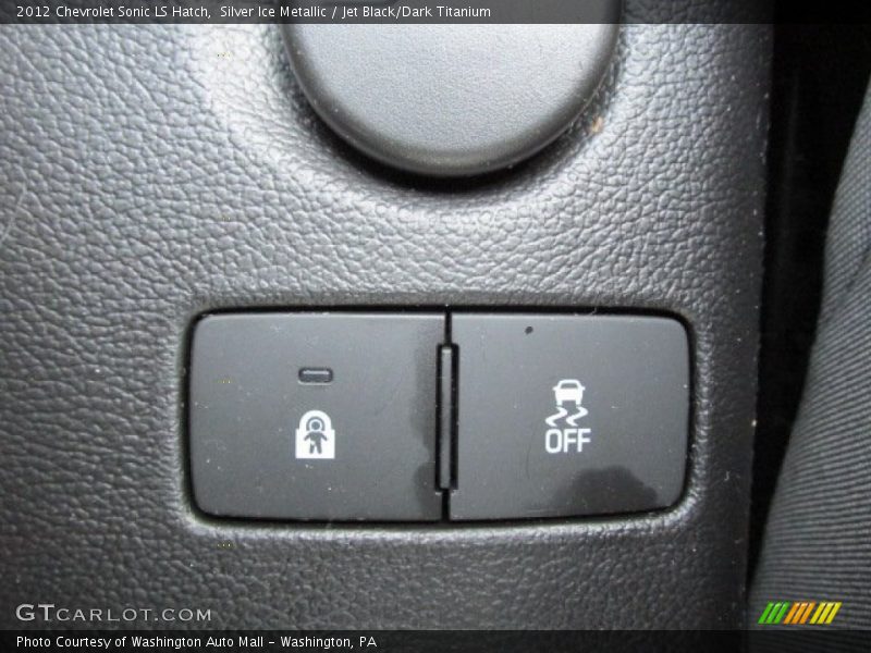 Silver Ice Metallic / Jet Black/Dark Titanium 2012 Chevrolet Sonic LS Hatch