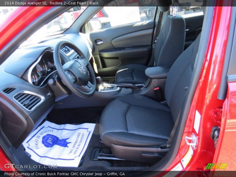Redline 2-Coat Pearl / Black 2014 Dodge Avenger SE