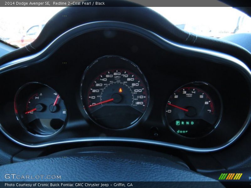 Redline 2-Coat Pearl / Black 2014 Dodge Avenger SE