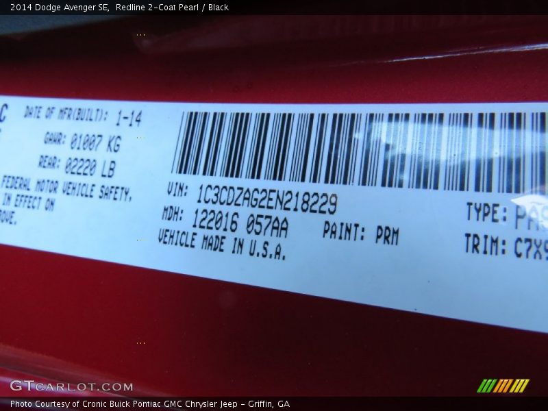 Redline 2-Coat Pearl / Black 2014 Dodge Avenger SE